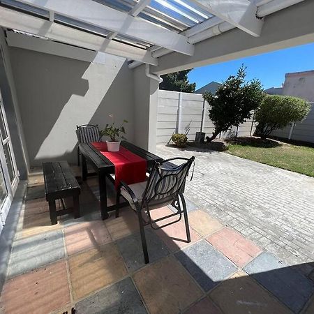 Entertainers Delight Close To Beach & Wine Routes Villa Cape Town Exterior photo